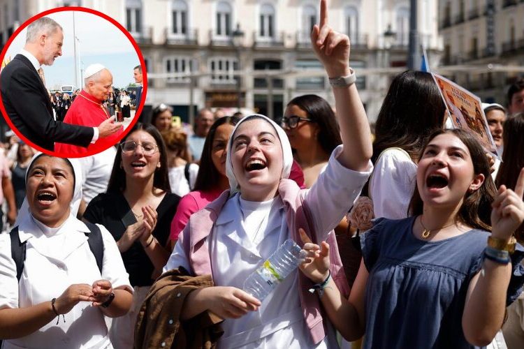 Unas 130.000 personas reciben al papa en las calles de Madrid