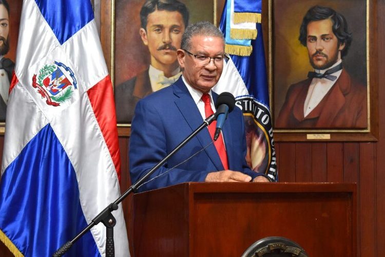 Instituto Duartiano accionará por ultraje a la bandera en funeral de hombre abatido en SFM