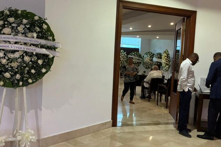 Familiares, colegas y amigos despiden este domingo al destacado fotoperiodista Franklin Guerrero