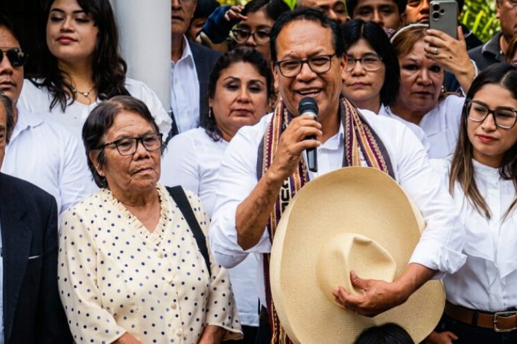 Roberto Sánchez llama a los peruanos a votar con responsabilidad en la segunda vuelta electoral