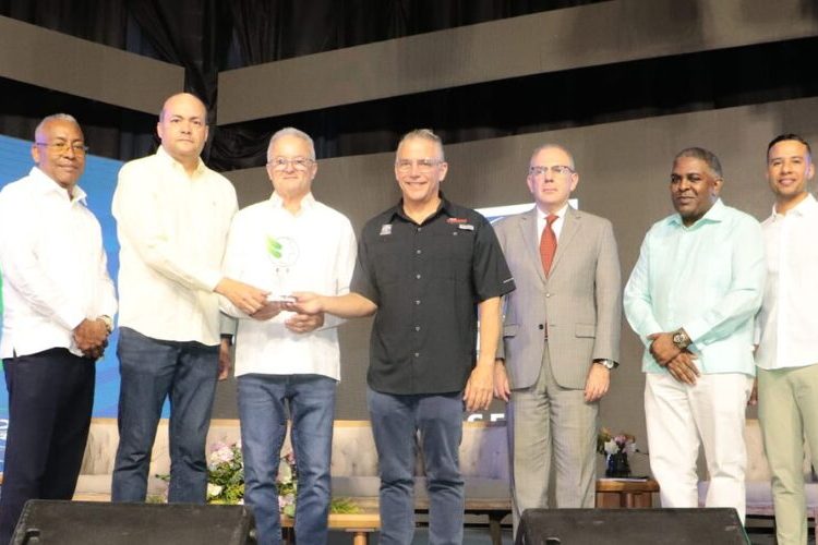 Expo Provisiones 2026 supera expectativas con más de RD$300 millones en transacciones