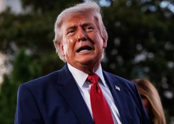 Demanda busca impedir que Trump celebre su cumpleaños con luchas de UFC en la Casa Blanca