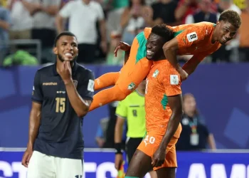 Ecuador sucumbe en el minuto 90 tras perder 1-0 frente a Costa de Marfil en el Mundial