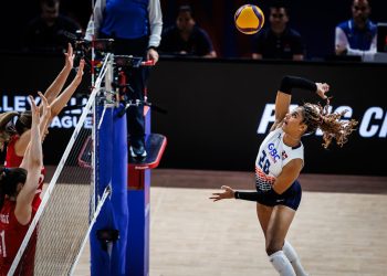 Serbia derrota 3-0 a las Reinas del Caribe en la Liga de Naciones de Voleibol