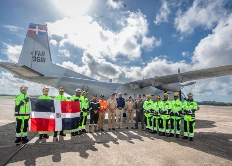 RD refuerza misión de rescate en Venezuela