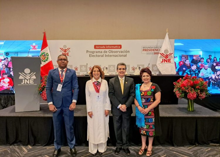 JCE participa en misión de observación electoral para comicios presidenciales en Perú