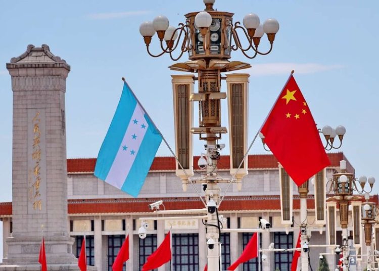 Honduras descarta conversaciones con Taiwán y reafirma relaciones diplomáticas con China