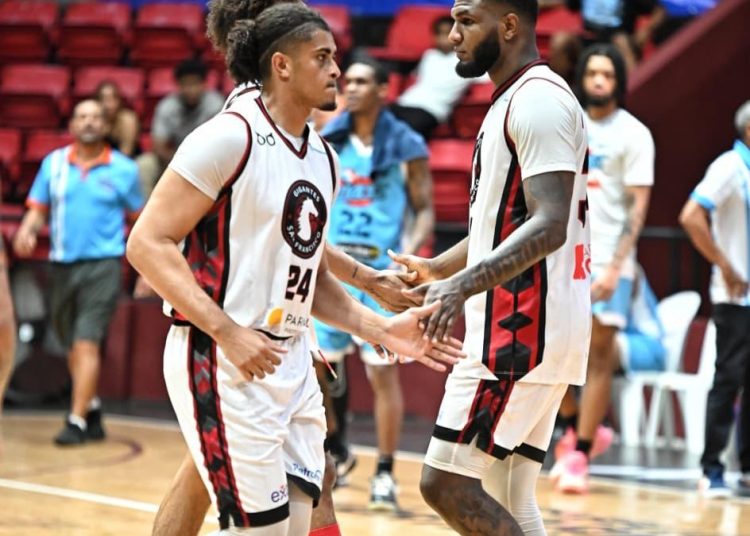 Gigantes y Metros mantienen el paso firme en la fase de eliminación de la LNB