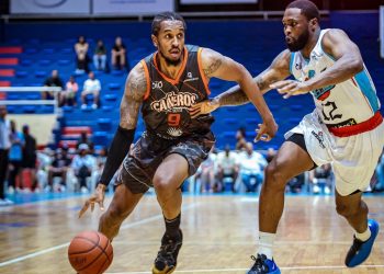 Titanes fuerzan juego decisivo por último puesto a la semifinal