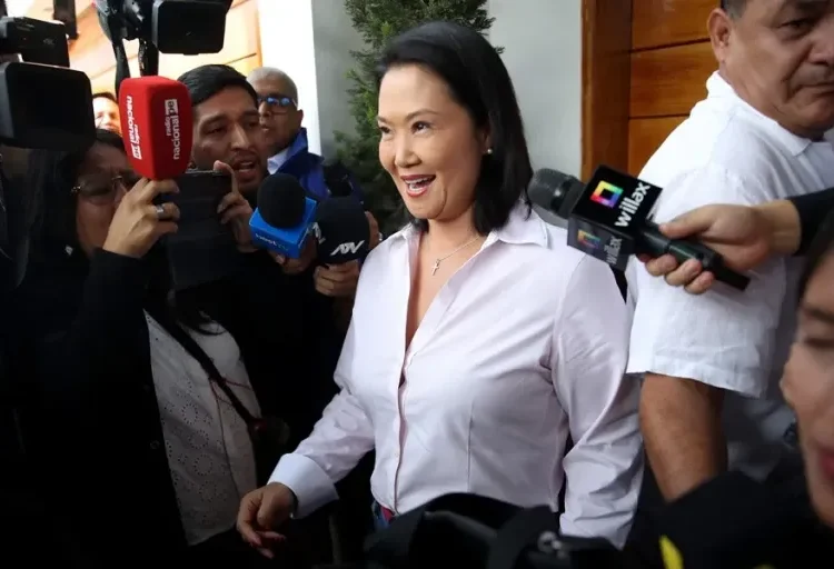 Elecciones Perú: Fujimori amplía ventaja sobre Sánchez a 28.500 votos y se acerca a ganar