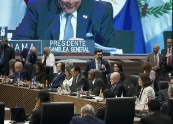 La OEA llama a Argentina y al Reino Unido a retomar las negociaciones por las Malvinas