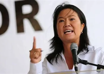 Fujimori se acerca a Sánchez por menos de 7 mil votos en el conteo de las elecciones presidenciales en Perú