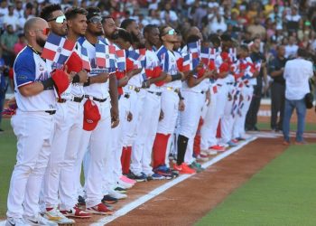 RD evacua a doce peloteros que juegan en el béisbol de Venezuela