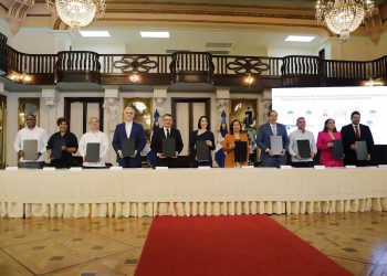 Instituciones renuevan alianza para garantizar registros de nacimiento de menores de edad