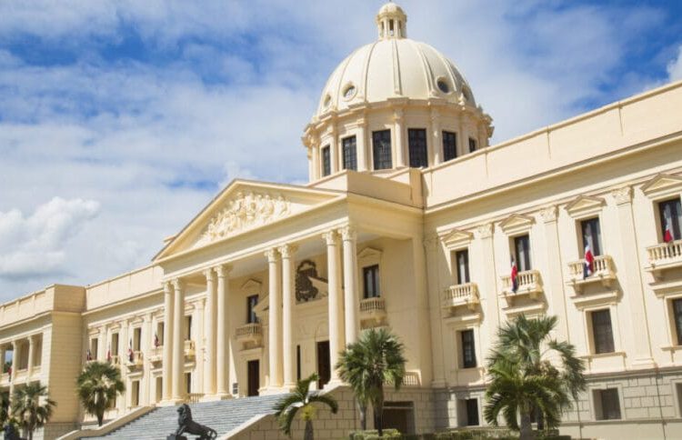 Abinader designa nuevos cónsules y un embajador mediante decreto 418-26
