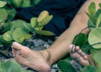 Hallan cuerpo de mujer en matorrales de Boca Chica; hijo permanece detenido