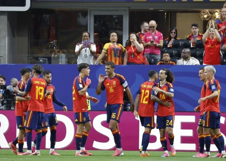 Mundial 2026: seis partidos definirán el futuro de los grupos G, H e I este viernes