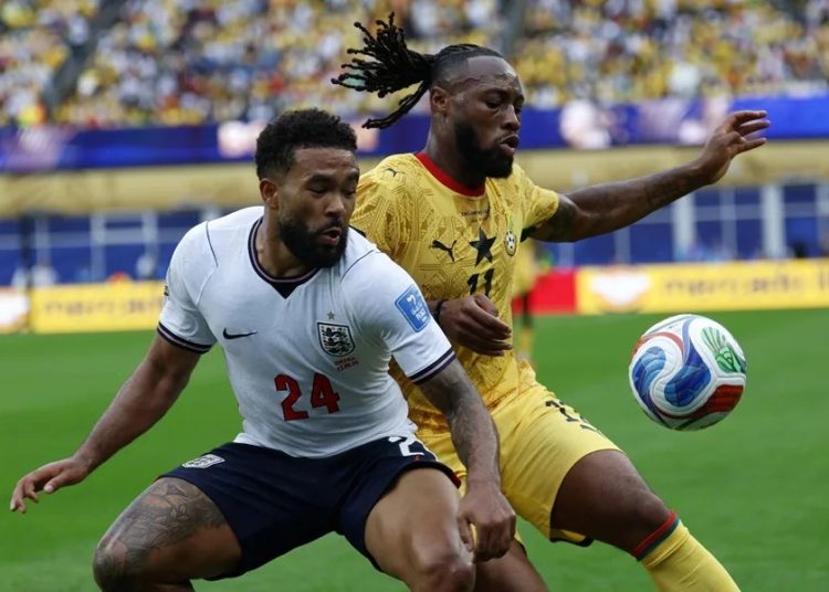 Inglaterra tropieza ante Ghana y aplaza su clasificación a dieciseisavos