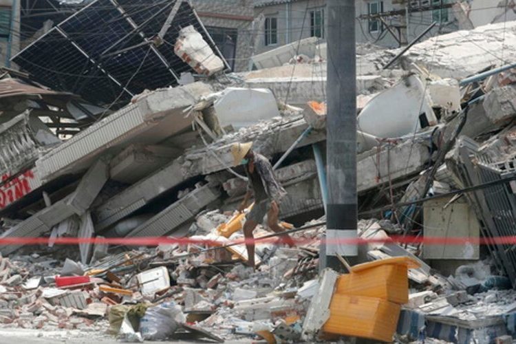 Suben a 164 los fallecidos y a 971 los heridos por terremotos en Venezuela