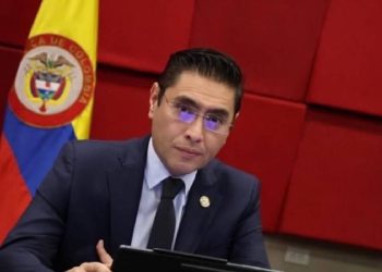 Autoridad electoral colombiana espera dar resultado de presidenciales en menos de una hora