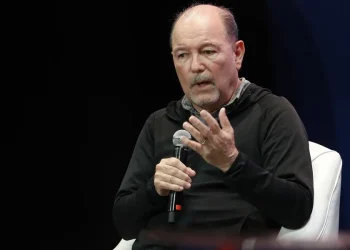 Rubén Blades expresa su solidaridad con Venezuela y pide ayuda para los damnificados por los terremotos