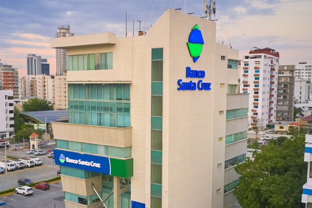 Banco Santa Cruz y VISA buscan impulsar el comercio con inteligencia artificial