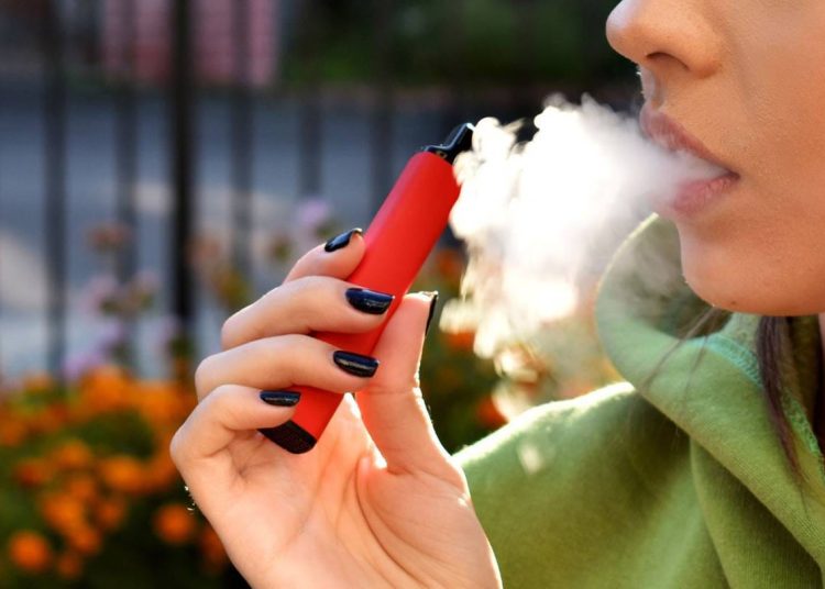 Fabricantes de vapeadores deberán obtener licencia especial