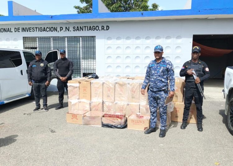 Policía ocupa 580 mil cigarrillos de contrabando tras persecución en Santiago