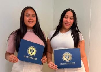 Dominicanas destacan en Nueva York al ser reconocidas por excelencia académica en Medicina