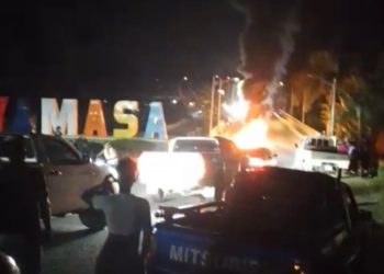 Protestan en Yamasá por prolongado apagón que afecta a decenas de familias