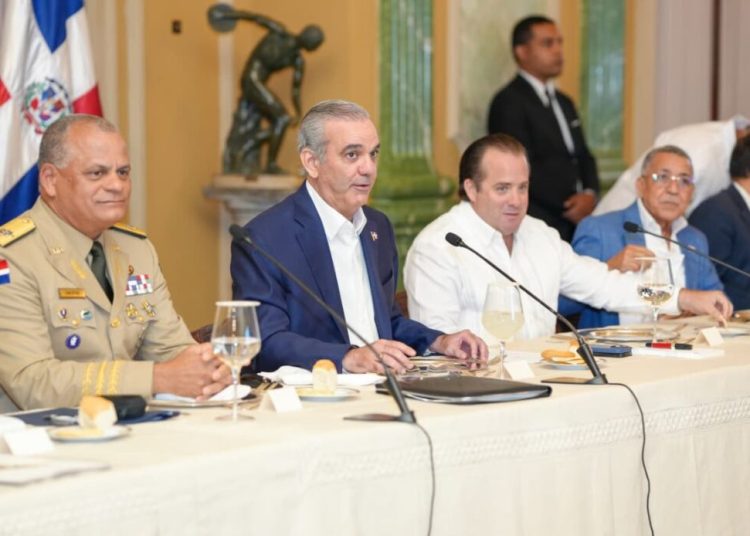 Gobierno ampliará verja fronteriza y construirá mercado binacional en zona de Restauración-Tilory