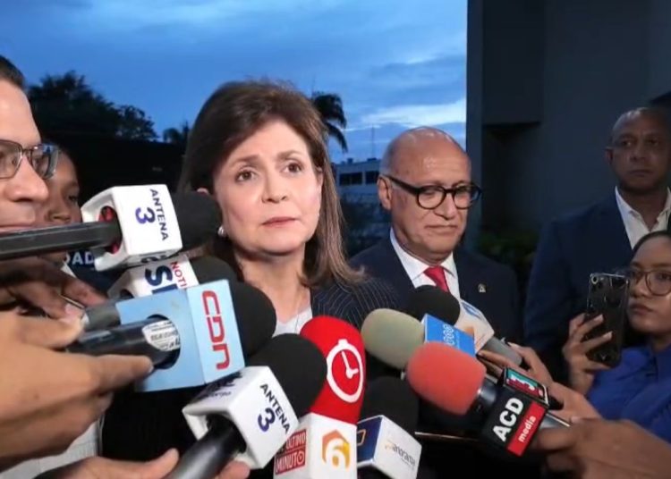 Vicepresidenta asegura Gobierno ha manejado “de manera responsable” impacto de crisis internacional