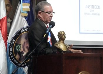 Instituto Duartiano advierte sobre acciones legales por uso incorrecto del Escudo Nacional
