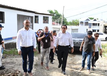 Daniel Rivera intensifica fiscalización y supervisión de obras en Santiago