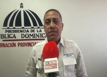Roberto Herrera traza agenda para fortalecer escuelas de Samaná