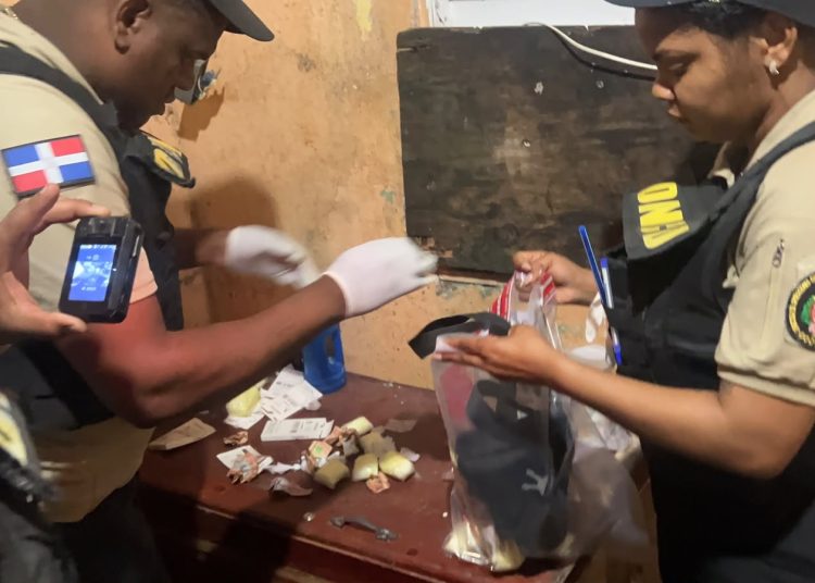 DNCD ocupa drogas, armas y vehículos en operativos realizados en Nagua, Río San Juan y Samaná