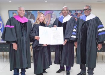 UASD reconoce a Kathleen Martínez como Profesora Honoraria por sus aportes a la arqueología