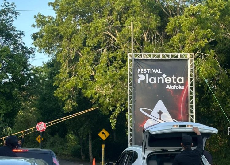 Amplio dispositivo de seguridad provoca congestión vehicular en acceso a Lantica Studios por final de Planeta Alofoke