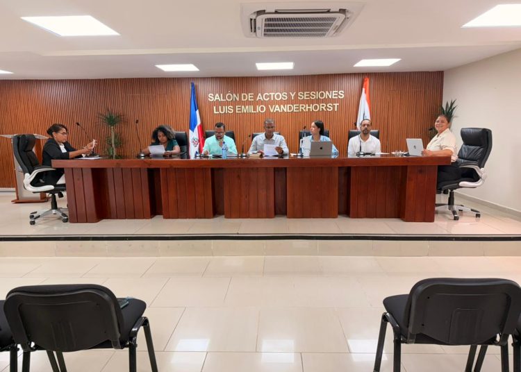 Aprueban ordenanza para regular manejo de residuos y aplicar sanciones en Las Terrenas