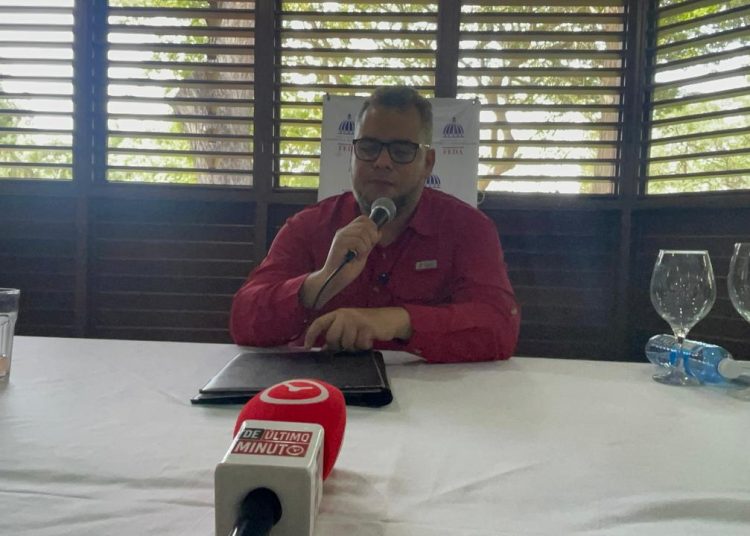 Hecmilio Galván propone convertir a Santiago en la capital del turismo urbano y agropecuario de RD