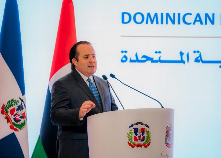 RD y Emiratos Árabes Unidos trazan ruta para proyectos de colaboración estratégica