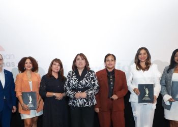 Premio Mujeres que Inspiran anuncia nominadas a Mujer Líder del Año y Liderazgo Digital
