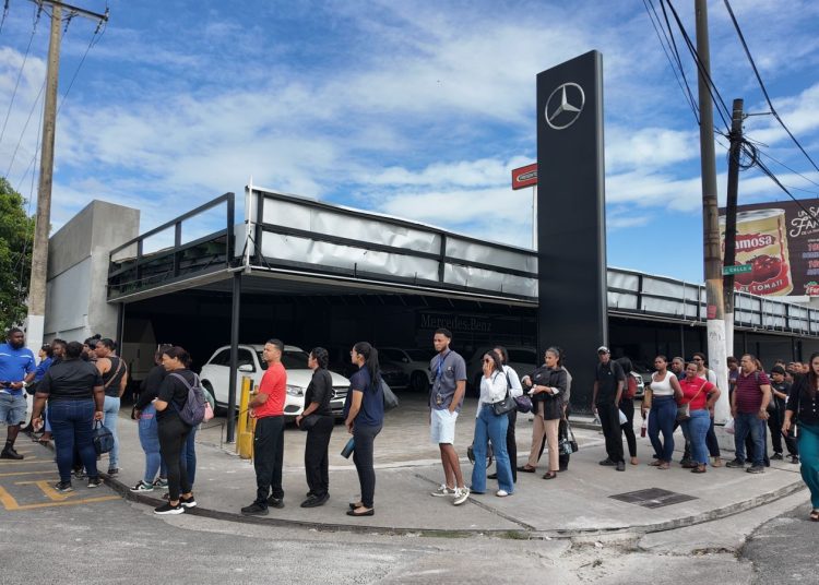 ❝¿Cómo llegamos al trabajo?❞: Paro de motoconchistas impacta movilidad de usuarios en la Churchill