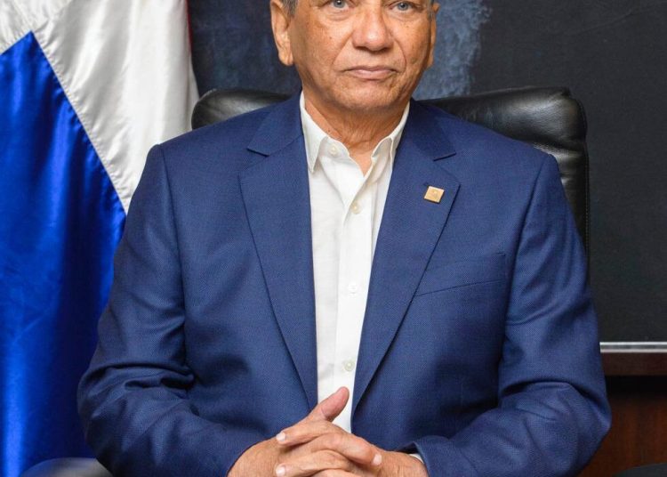 Dr. Leonardo Aguilera lamenta fallecimiento de Alex Bueno y destaca su legado en la música dominicana