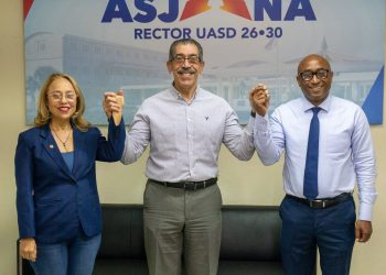 Asjana respalda a Martín Montilla rumbo al decanato de Jurídicas