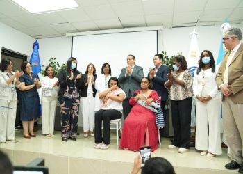 RD incorpora vacuna Nirsevimab para prevenir casos graves de virus sincitial en bebés