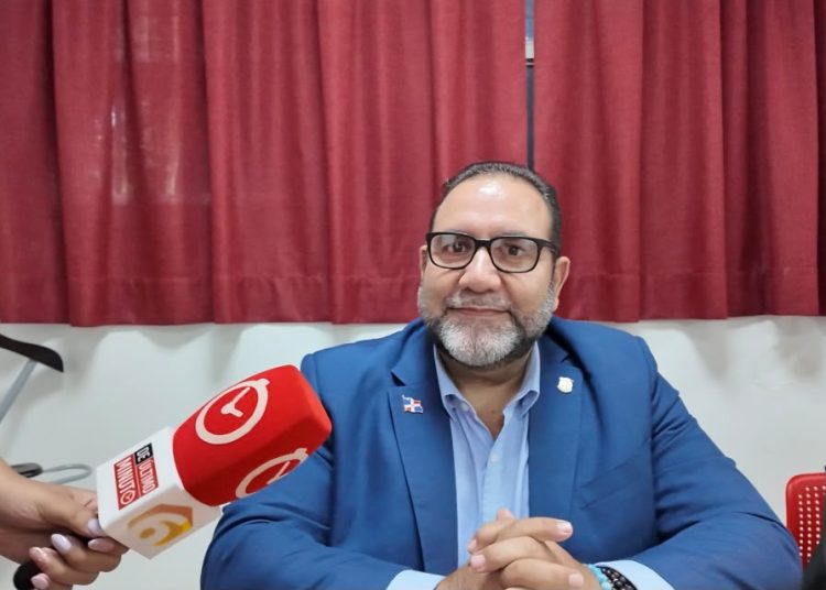 Ramón Rogelio Genao sobre Alofoke: “El que crea en los valores del PRSC es bienvenido”