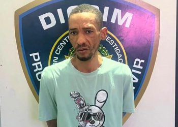 Policía arresta a uno de los implicados en atraco en Dajabón donde sustrajeron bienes valorados en más de RD$1.8 millones