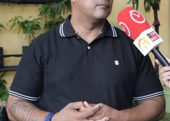 Posible infarto habría causado muerte del propietario de Óptica Almánzar; familiares destacan su legado humano