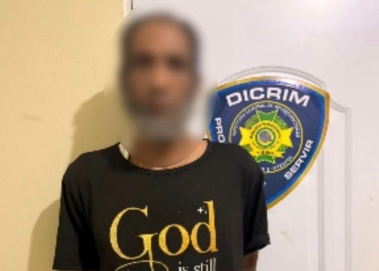 Capturan a “El Grande”, acusado de participar en millonario robo en una vivienda de Santiago